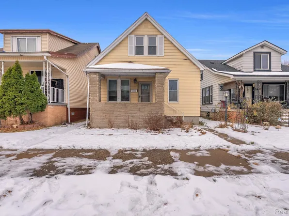 5439 Hartwell St, Dearborn, MI 48126