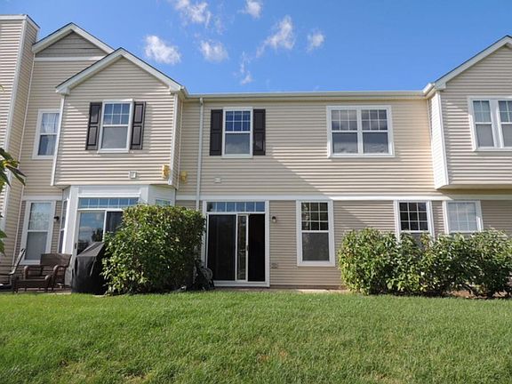 2nd image of 6718 Slate Dr