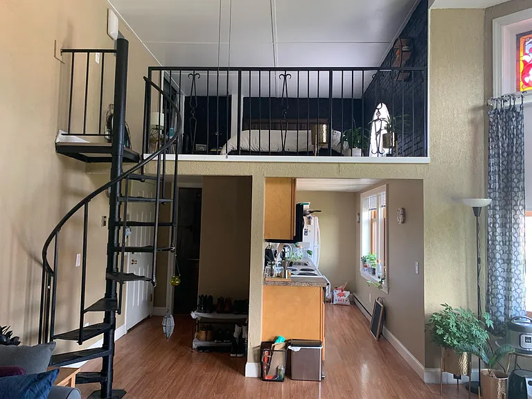 44 Main St #1 — Photo 6