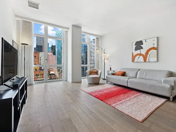 305 East 51st Street 20B image 1 of 25