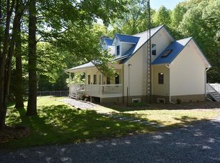 6950 Upper Burningtown Rd, Franklin, NC 28734