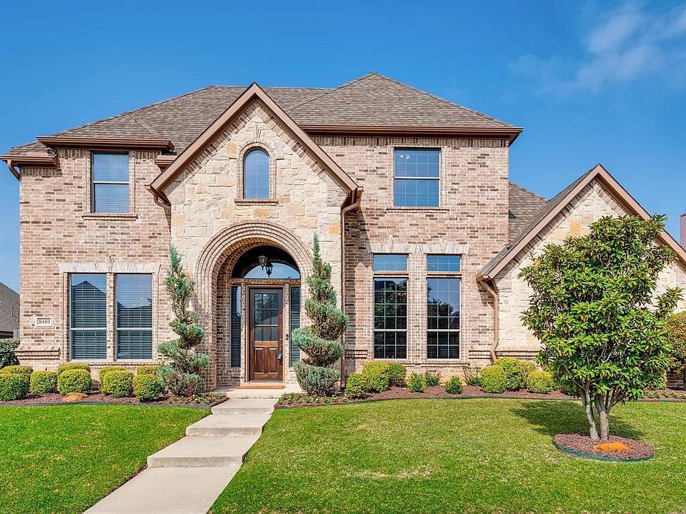 1st image of 8101 Seville Dr