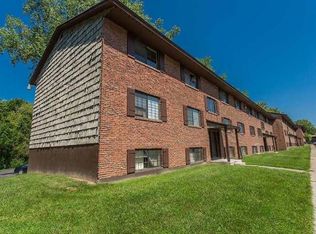 Residences at Covered Bridge, Liverpool, NY 13088