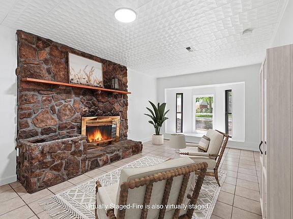 3rd image of 110 Kitterman St