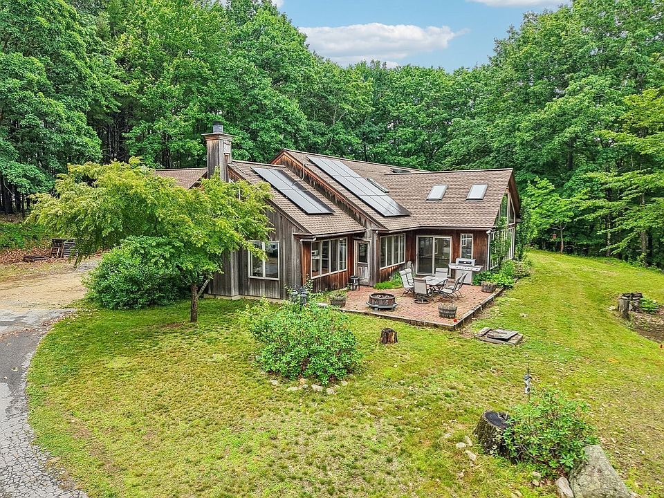 1st image of 76 Foster Rd