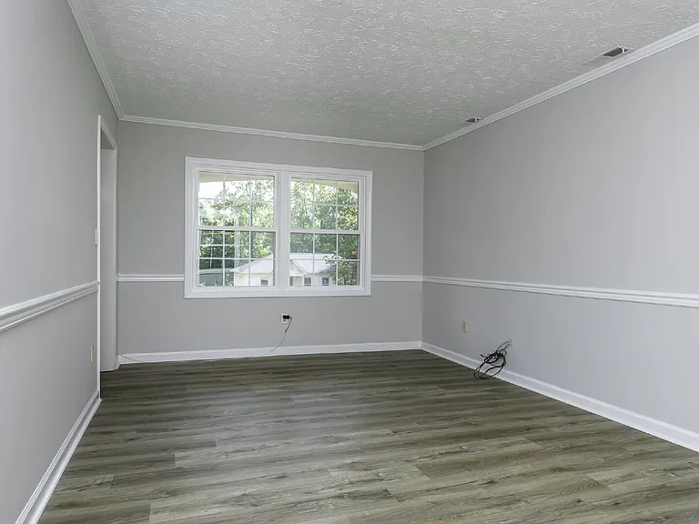 5 Cooperfield Ave — Photo 12