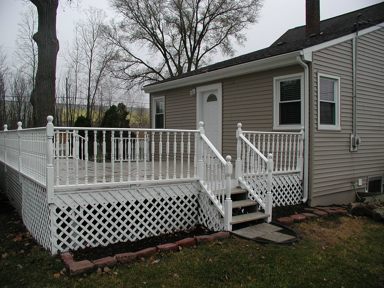 4 bed, 1368 sqft, $1,995 — Photo 2