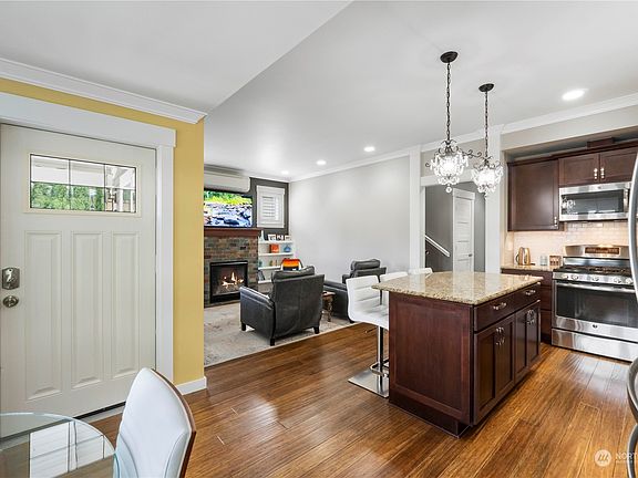 2nd image of 1060 Lafromboise Street