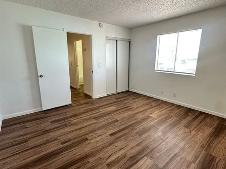 3411 Center Dr — Photo 11