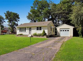 132 Cross St, Westerly, RI 02891