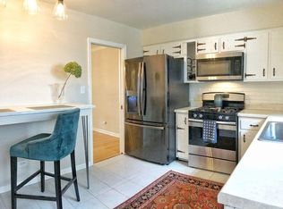 335 Scott St, Lake Forest, IL 60045