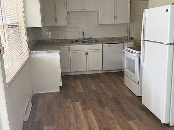 2nd image of 2547 14th Ave