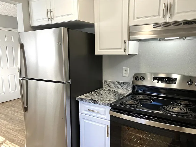 11703 Raintree Village Blvd #B — Photo 22