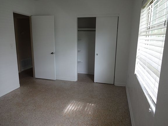 4th image of 2815 Formosa Ave