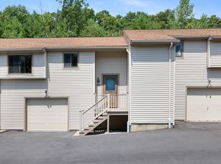33 Baxter Rd UNIT 4B, Willington, CT 06279