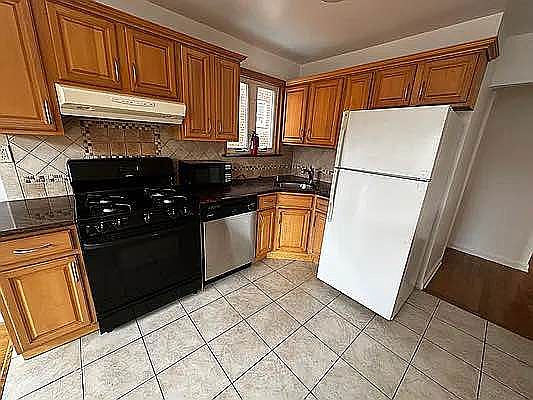 1st image of 23-11 28th St #3