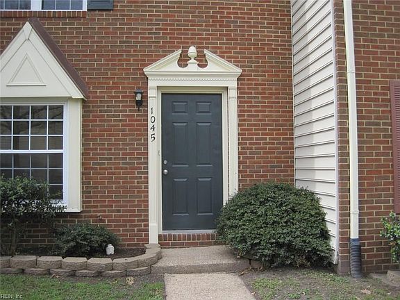 3rd image of 1045 Still Harbor Cir
