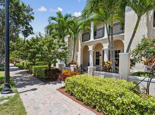 794 NW 83rd Ln, Boca Raton, FL 33487