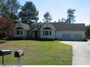 645 Foxlair Dr, Fayetteville, NC 28311