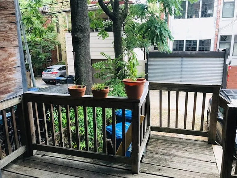 1736 T St NW — Photo 32