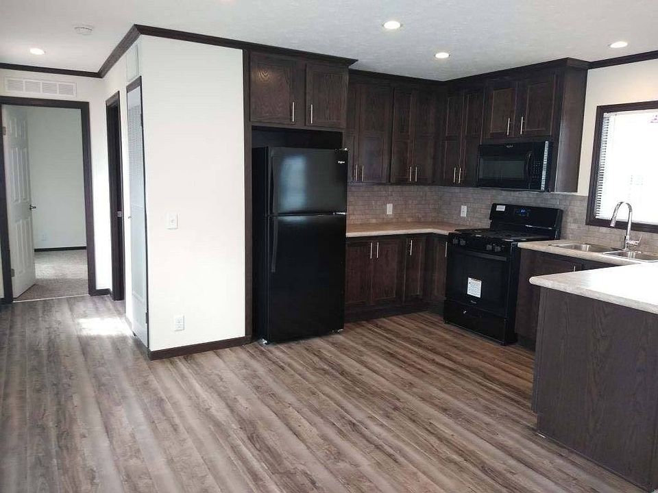 1st image of 7769 Kimberly Dr #213