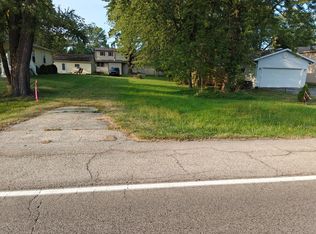 26152 W Rollins Rd, Ingleside, IL 60041