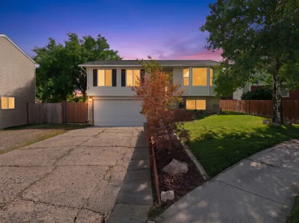 5569 W Tiger Lily Ct S, West Jordan, UT 84081