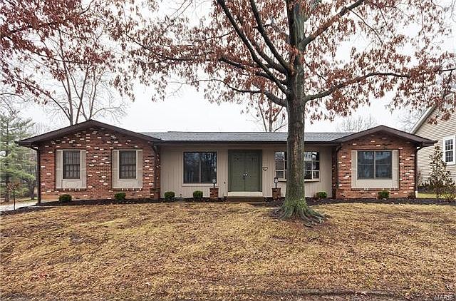 1st image of 8827 Lynn Ln