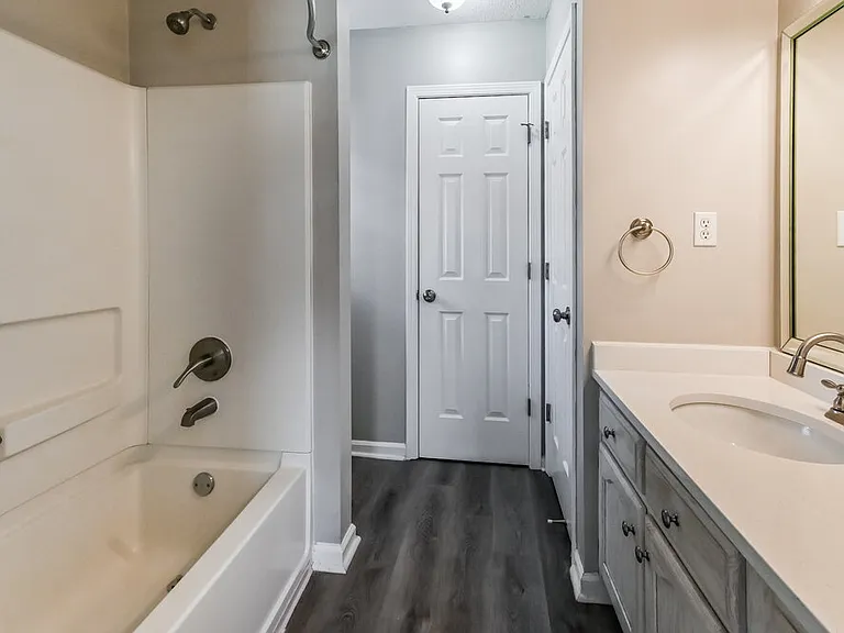 3123 Conger Ct W — Photo 11