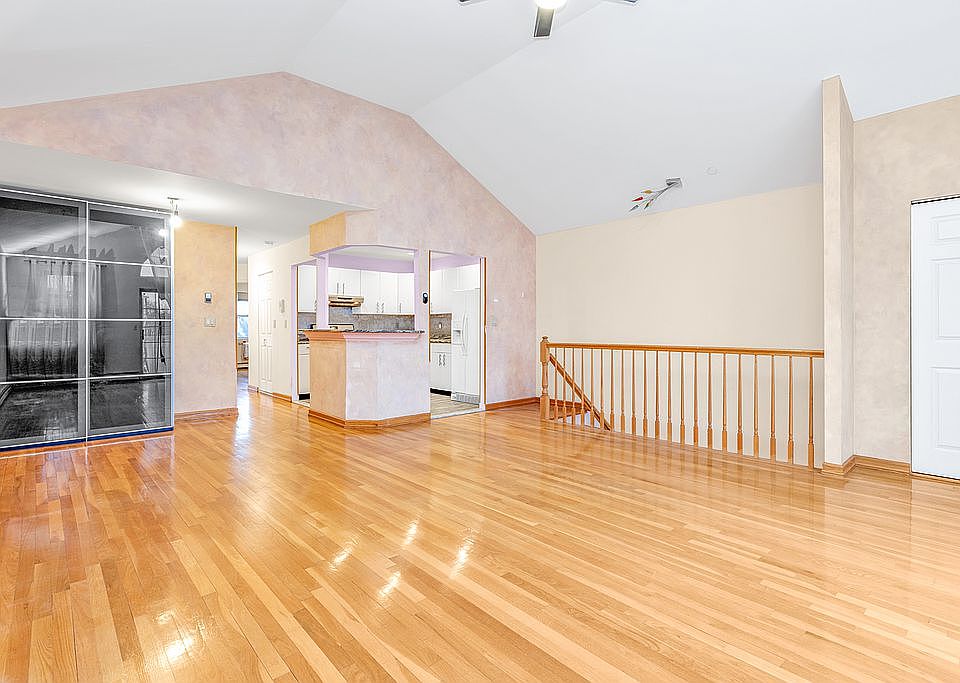 1st image of 4668 Bedford Ave #3C