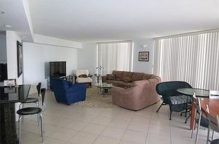 3rd image of 5161 Collins Ave APT 512