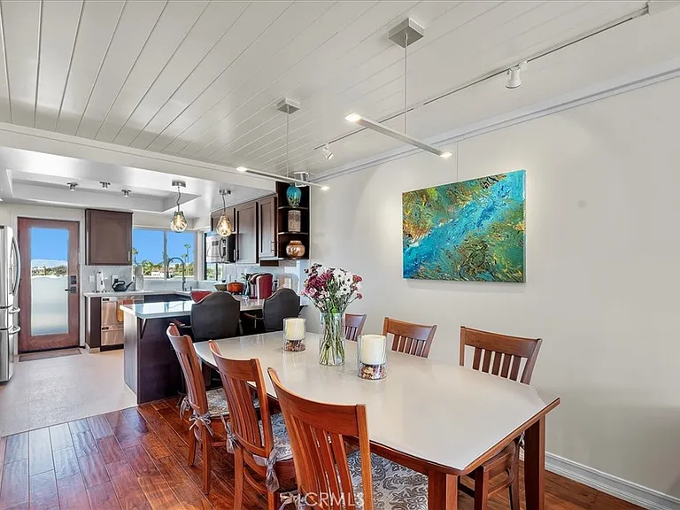 760 Manhattan Beach Blvd #B — Photo 12