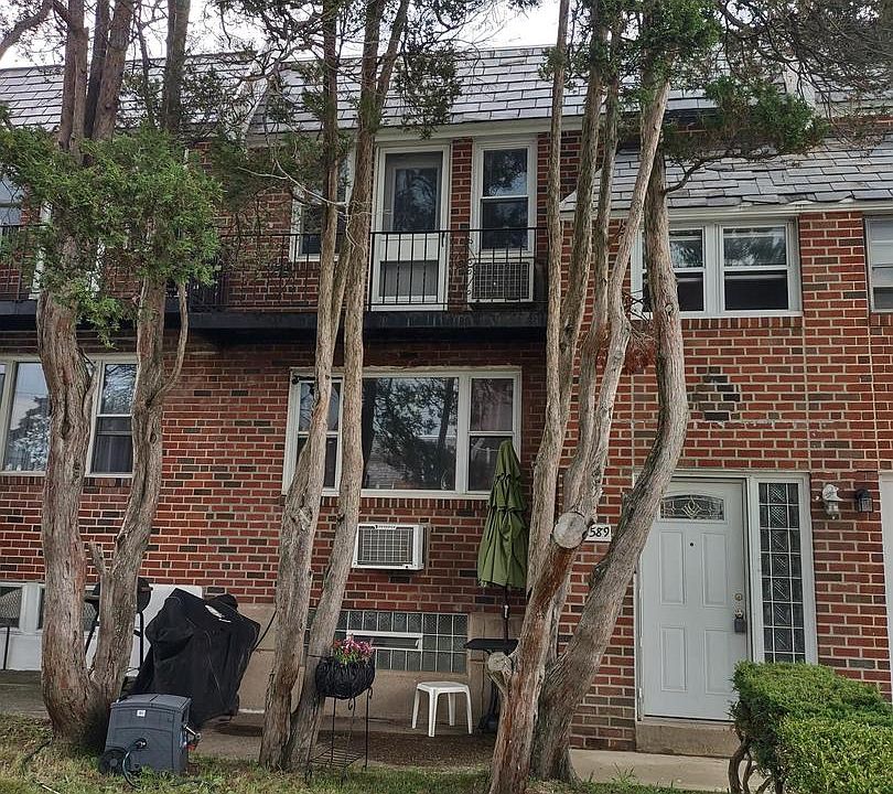 1st image of 2589 Balwynne Park Rd