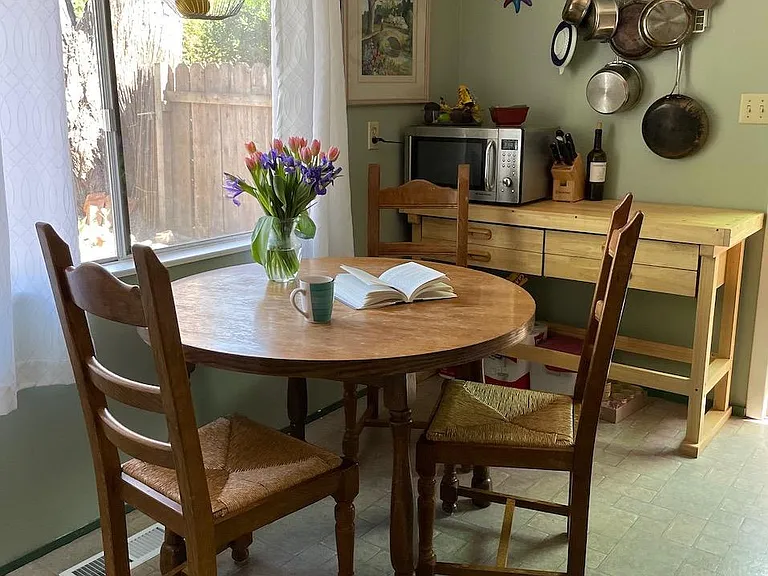8080 Mirabel Ave #B — Photo 7