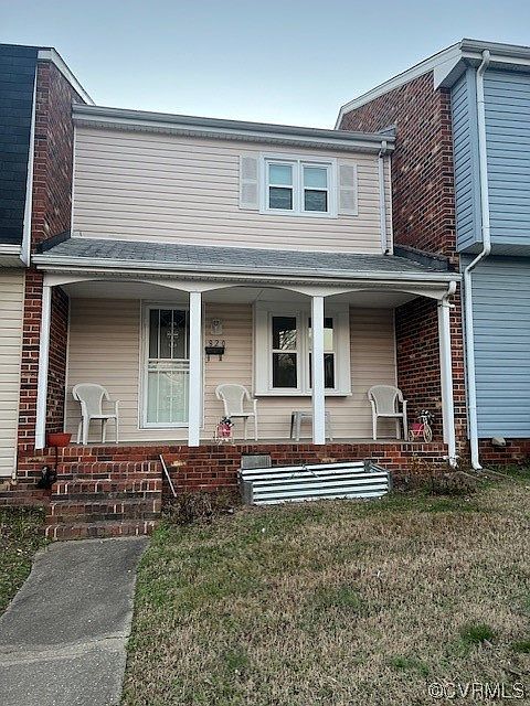1st image of 820 Grayfox Dr #820