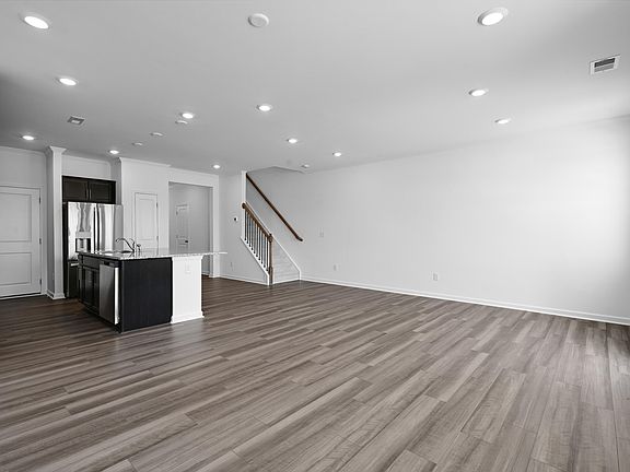 6th image of this home