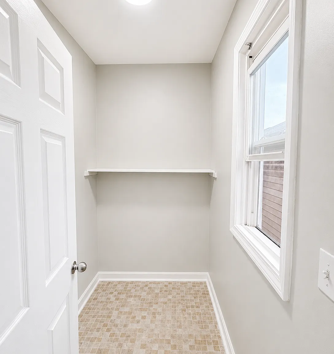 3 bed, $2,150 — Photo 2