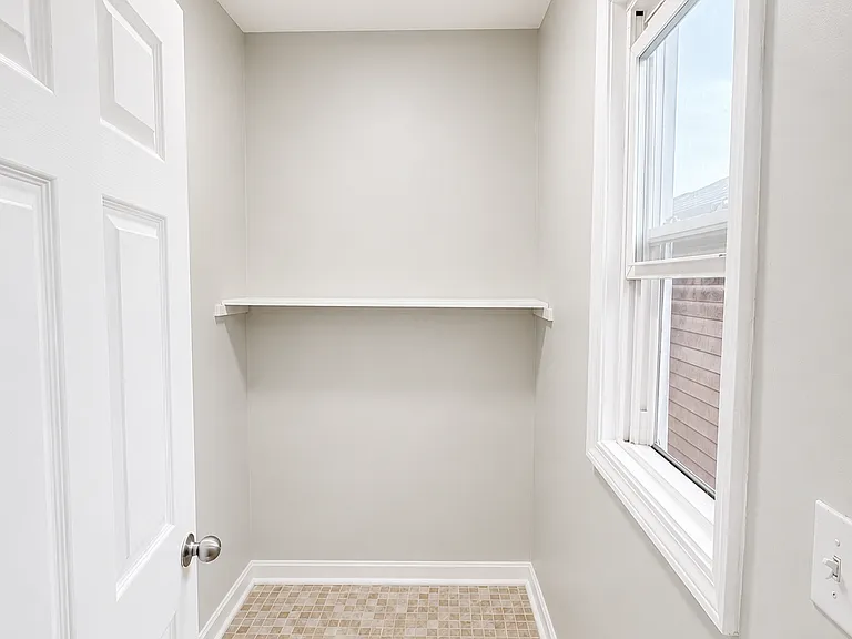 62 N 6th St #2 — Photo 2