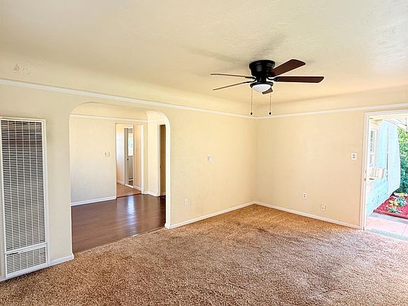 5th image of 347 Francis St