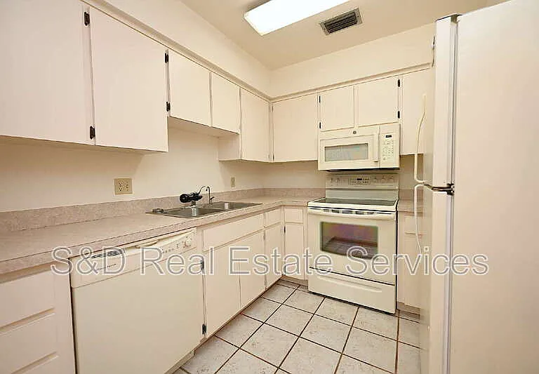 848 Mikasuki Dr — Photo 8