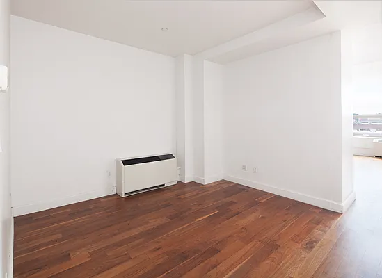 Rented by Modern Spaces | media 22