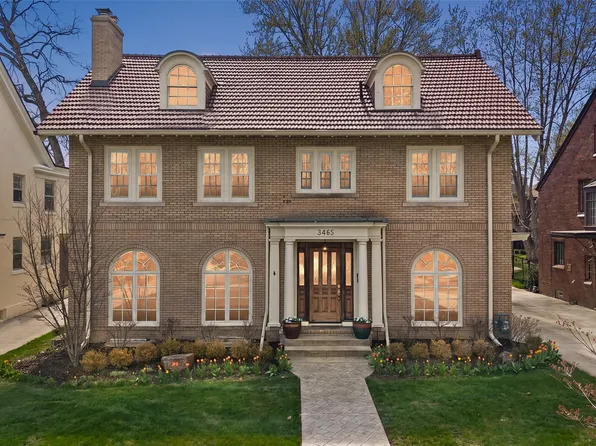 3465 Burns St, Detroit, MI 48214
