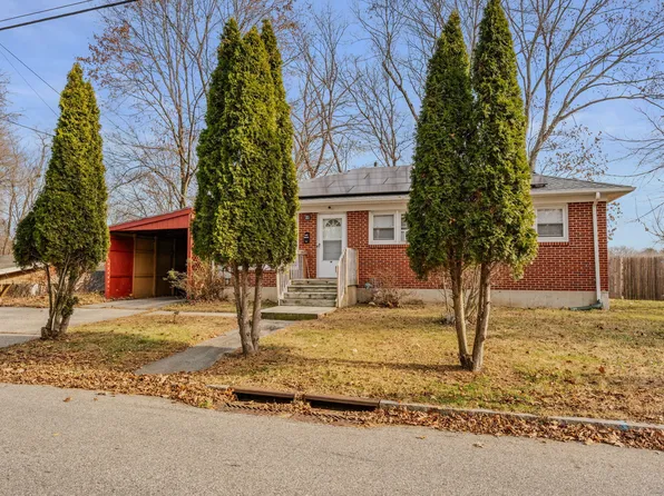 15 Chapman Street, Windham, CT 06226