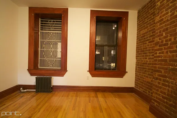 Rented by Point NYC | media 42