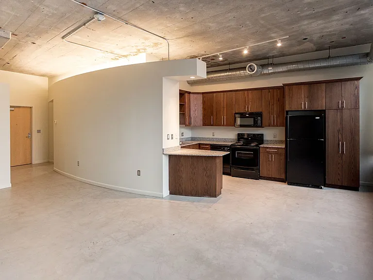 Graphic Arts Lofts — Photo 32