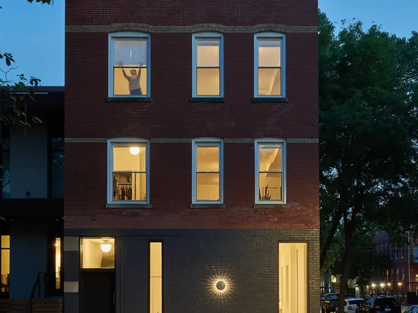 2159 W Huron St APT 3R, Chicago, IL 60612