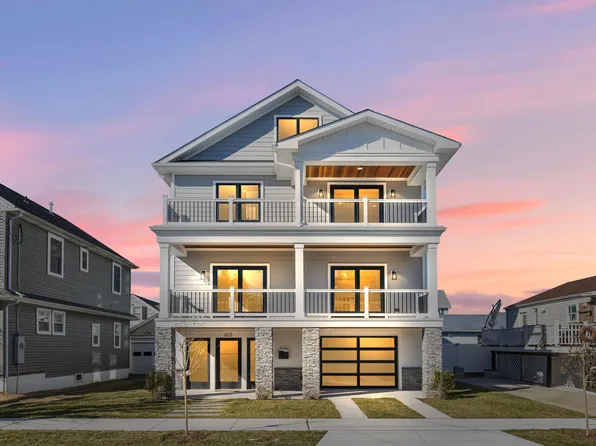 8715 Amherst Ave, Margate, NJ 08402