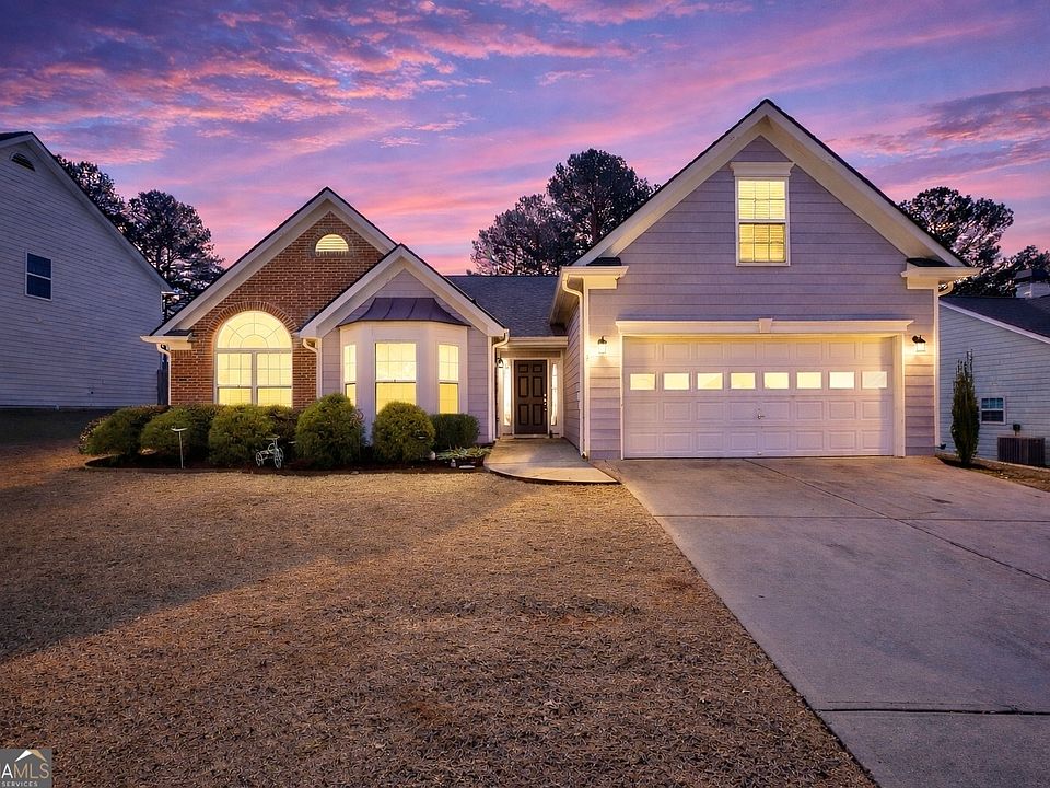 1st image of 537 Vickers Ln