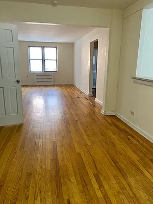 Rented by FirstService Realty (legacy) | media 32