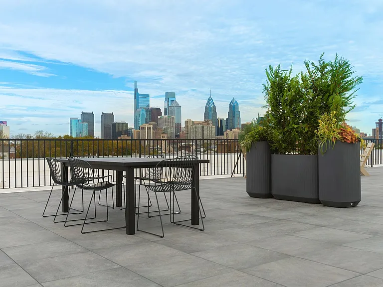 Graduate Pointe — Photo 116